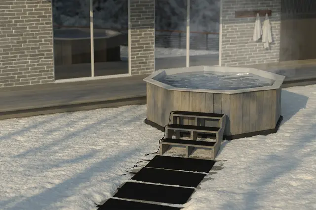 Ebecos Multimat ligger seriekopplade framför ett spabad för att minimera halkrisk