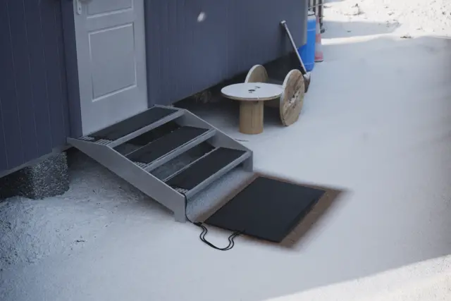 Ebeco Multimat för snösmältning i trappa